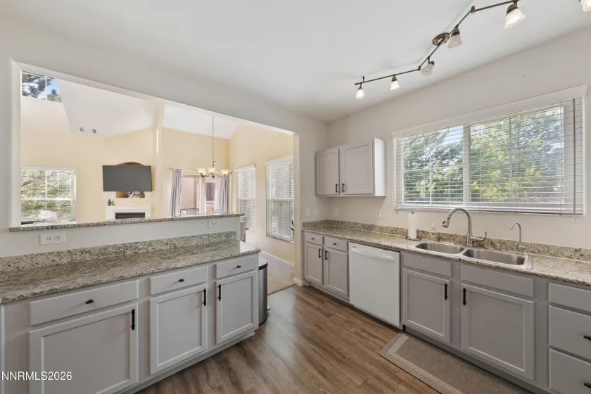 9050 Double R, Reno, Nevada 89521, 2 Bedrooms Bedrooms, ,2 BathroomsBathrooms,Residential,Residential,Double R,260003649