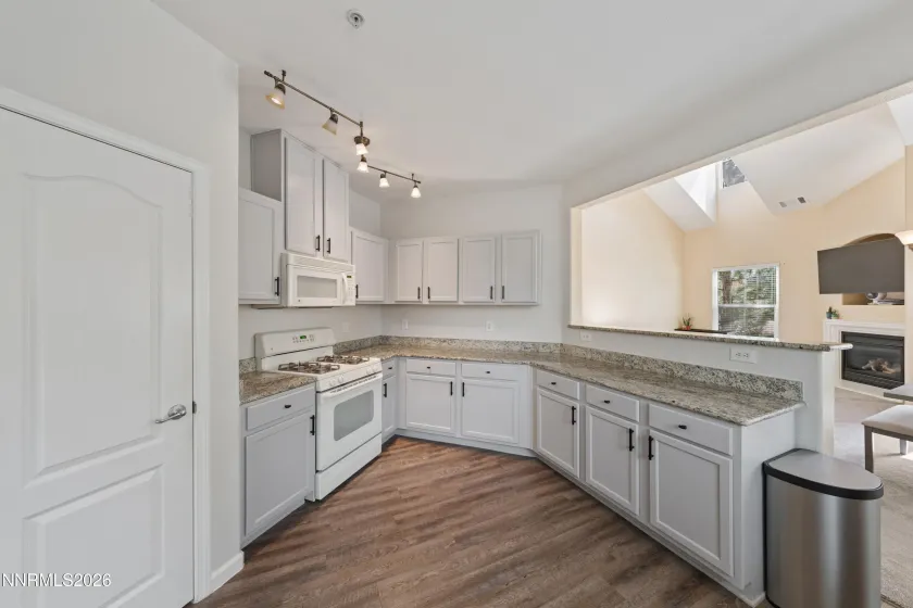 9050 Double R, Reno, Nevada 89521, 2 Bedrooms Bedrooms, ,2 BathroomsBathrooms,Residential,Residential,Double R,260003649