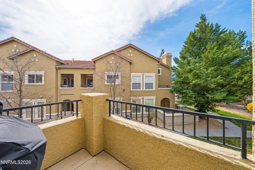 9050 Double R, Reno, Nevada 89521, 2 Bedrooms Bedrooms, ,2 BathroomsBathrooms,Residential,Residential,Double R,260003649