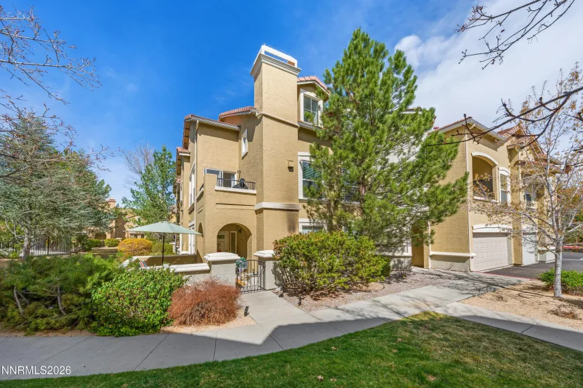 9050 Double R, Reno, Nevada 89521, 2 Bedrooms Bedrooms, ,2 BathroomsBathrooms,Residential,Residential,Double R,260003649