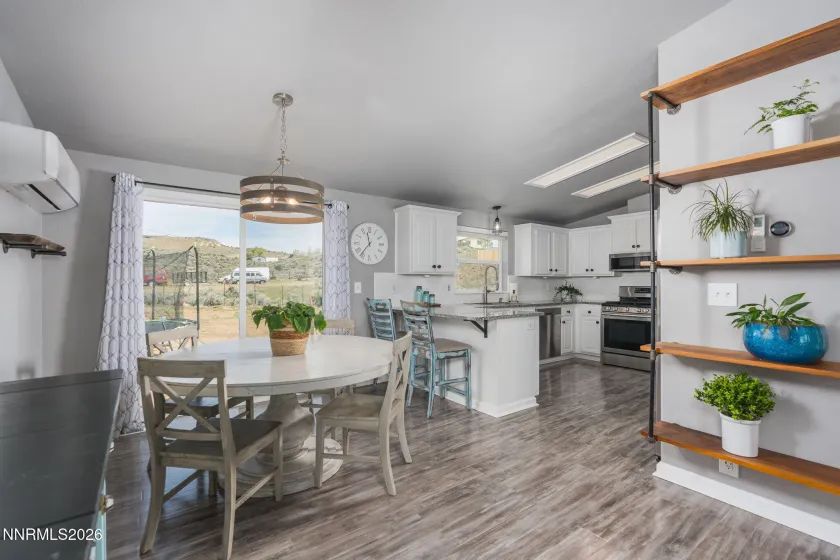 701 7th, Sun Valley, Nevada 89433, 3 Bedrooms Bedrooms, ,2 BathroomsBathrooms,Residential,Residential,7th,260003654