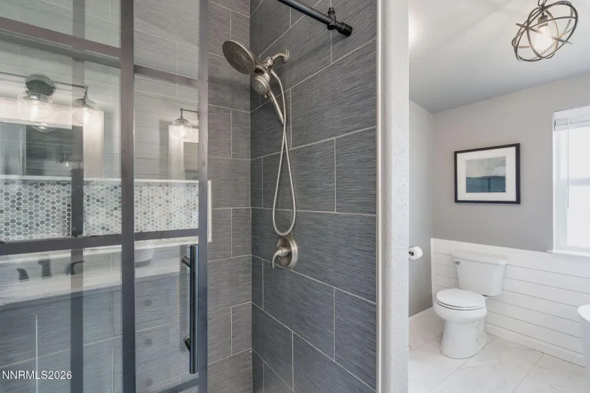 701 7th, Sun Valley, Nevada 89433, 3 Bedrooms Bedrooms, ,2 BathroomsBathrooms,Residential,Residential,7th,260003654