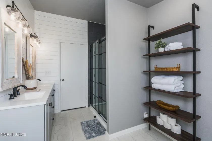 701 7th, Sun Valley, Nevada 89433, 3 Bedrooms Bedrooms, ,2 BathroomsBathrooms,Residential,Residential,7th,260003654