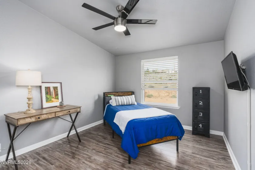 701 7th, Sun Valley, Nevada 89433, 3 Bedrooms Bedrooms, ,2 BathroomsBathrooms,Residential,Residential,7th,260003654