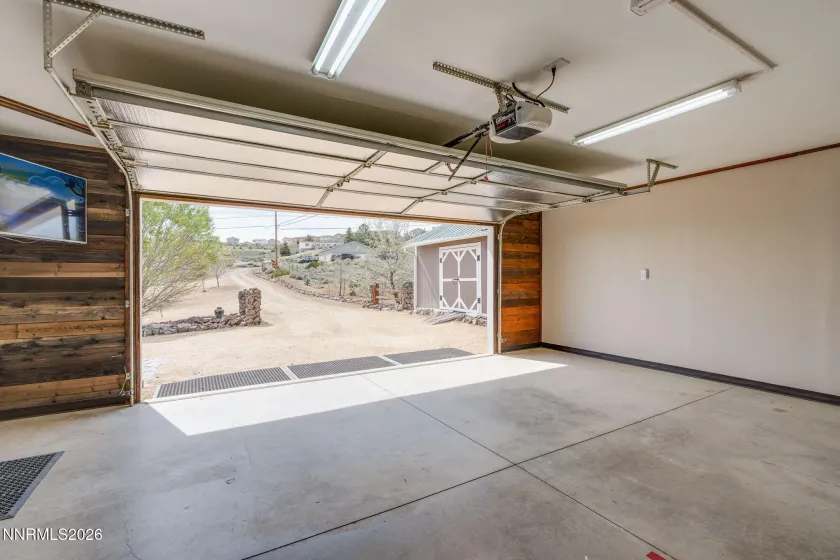 701 7th, Sun Valley, Nevada 89433, 3 Bedrooms Bedrooms, ,2 BathroomsBathrooms,Residential,Residential,7th,260003654