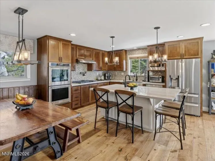 325 Barton, Stateline, Nevada 89449, 4 Bedrooms Bedrooms, ,3 BathroomsBathrooms,Residential,Residential,Barton,260003658