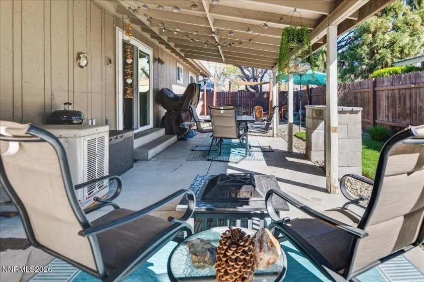 1890 Lander, Reno, Nevada 89509, 3 Bedrooms Bedrooms, ,2 BathroomsBathrooms,Residential,Residential,Lander,260003659