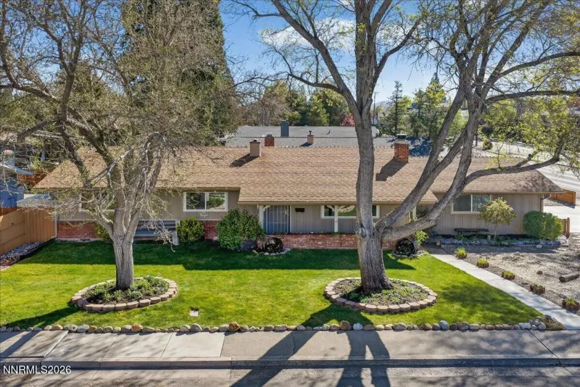 1890 Lander, Reno, Nevada 89509, 3 Bedrooms Bedrooms, ,2 BathroomsBathrooms,Residential,Residential,Lander,260003659