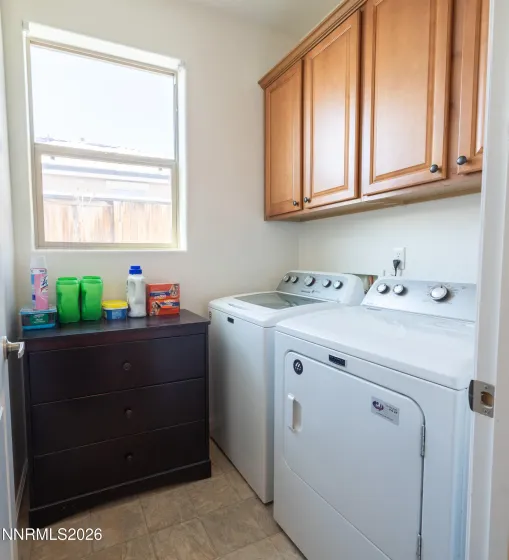 544 Merganser, Sparks, Nevada 89436, 3 Bedrooms Bedrooms, ,2 BathroomsBathrooms,Residential,Residential,Merganser,260001943