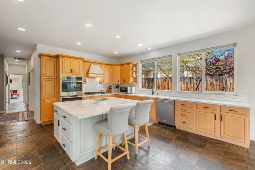 1824 Amberwood, Carson City, Nevada 89703, 3 Bedrooms Bedrooms, ,3 BathroomsBathrooms,Residential,Residential,Amberwood,260003668