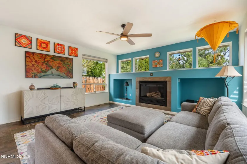 1824 Amberwood, Carson City, Nevada 89703, 3 Bedrooms Bedrooms, ,3 BathroomsBathrooms,Residential,Residential,Amberwood,260003668