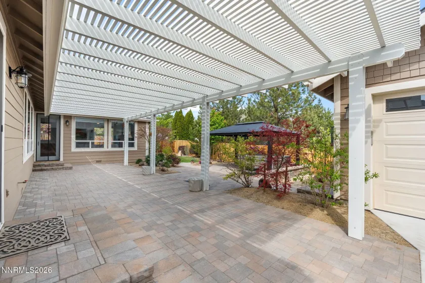 1824 Amberwood, Carson City, Nevada 89703, 3 Bedrooms Bedrooms, ,3 BathroomsBathrooms,Residential,Residential,Amberwood,260003668