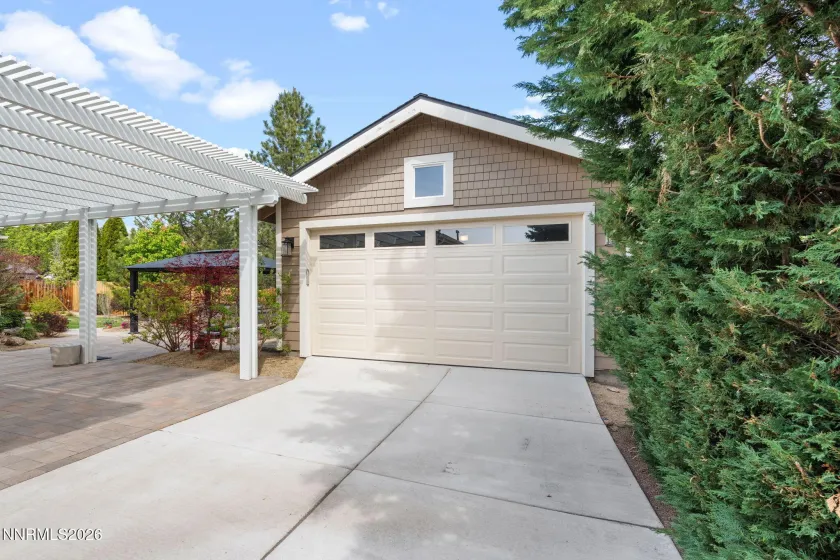 1824 Amberwood, Carson City, Nevada 89703, 3 Bedrooms Bedrooms, ,3 BathroomsBathrooms,Residential,Residential,Amberwood,260003668