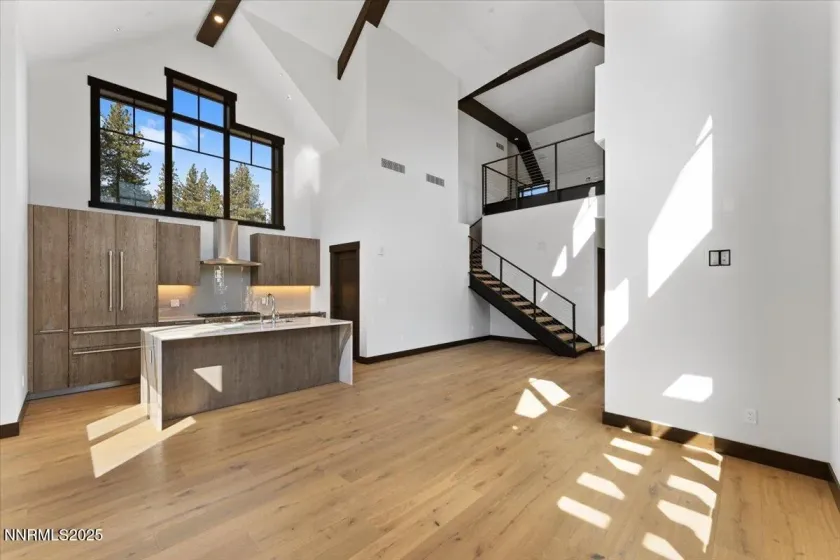 46 Beach Club, Stateline, Nevada 89449, 3 Bedrooms Bedrooms, ,3 BathroomsBathrooms,Residential,Residential,Beach Club,250058101