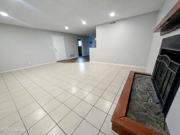 367 Connelly, Hawthorne, Nevada 89415, 4 Bedrooms Bedrooms, ,2 BathroomsBathrooms,Residential,Residential,Connelly,260003669