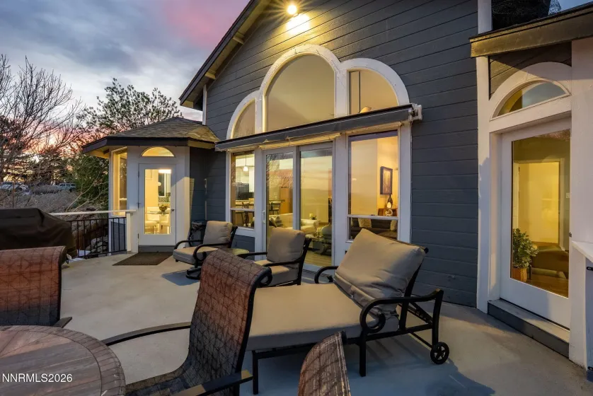 5520 High Rock, Sparks, Nevada 89431, 5 Bedrooms Bedrooms, ,3 BathroomsBathrooms,Residential,Residential,High Rock,260003672