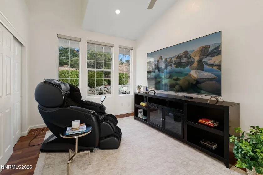 5520 High Rock, Sparks, Nevada 89431, 5 Bedrooms Bedrooms, ,3 BathroomsBathrooms,Residential,Residential,High Rock,260003672