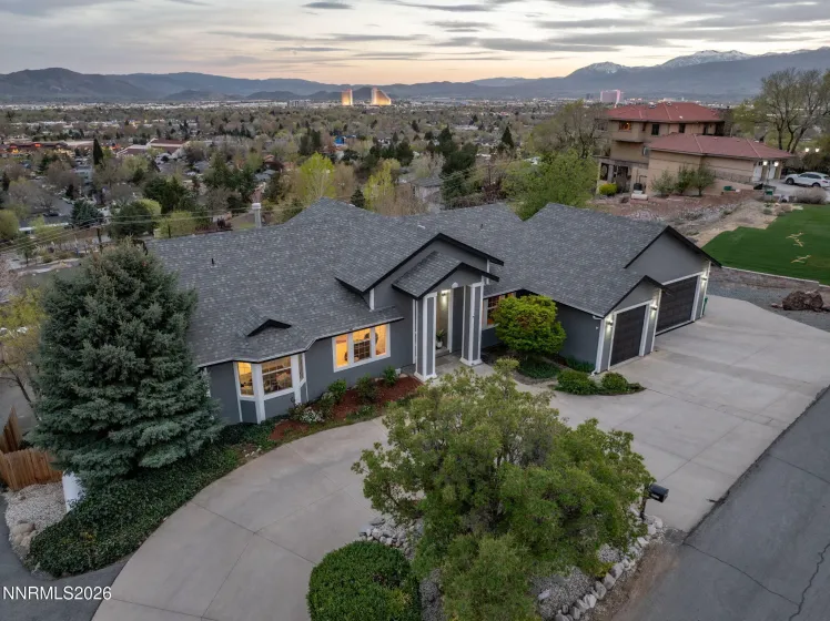 5520 High Rock, Sparks, Nevada 89431, 5 Bedrooms Bedrooms, ,3 BathroomsBathrooms,Residential,Residential,High Rock,260003672