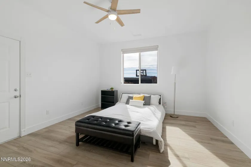 5520 High Rock, Sparks, Nevada 89431, 5 Bedrooms Bedrooms, ,3 BathroomsBathrooms,Residential,Residential,High Rock,260003672