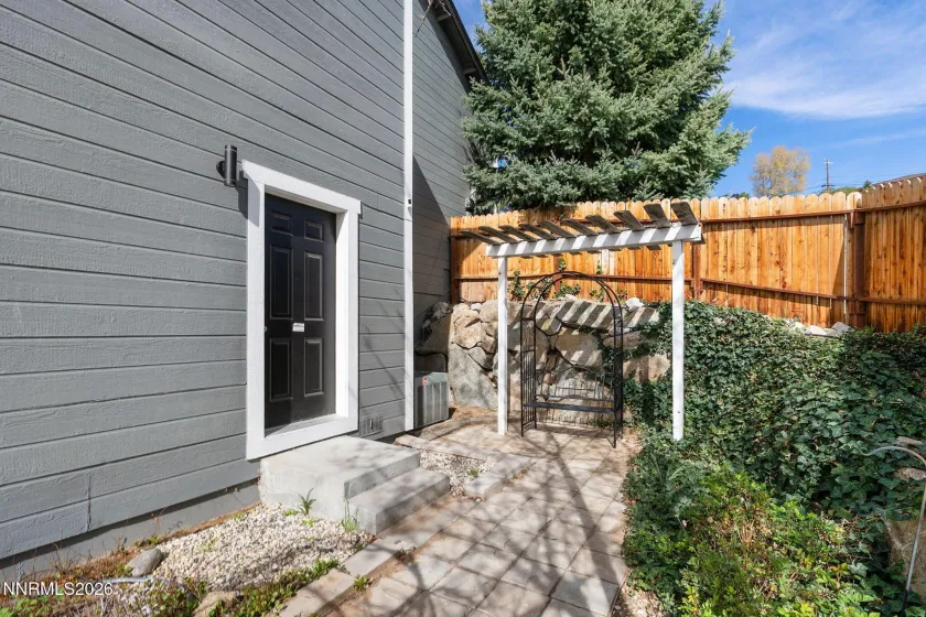 5520 High Rock, Sparks, Nevada 89431, 5 Bedrooms Bedrooms, ,3 BathroomsBathrooms,Residential,Residential,High Rock,260003672