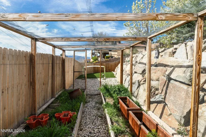 5520 High Rock, Sparks, Nevada 89431, 5 Bedrooms Bedrooms, ,3 BathroomsBathrooms,Residential,Residential,High Rock,260003672