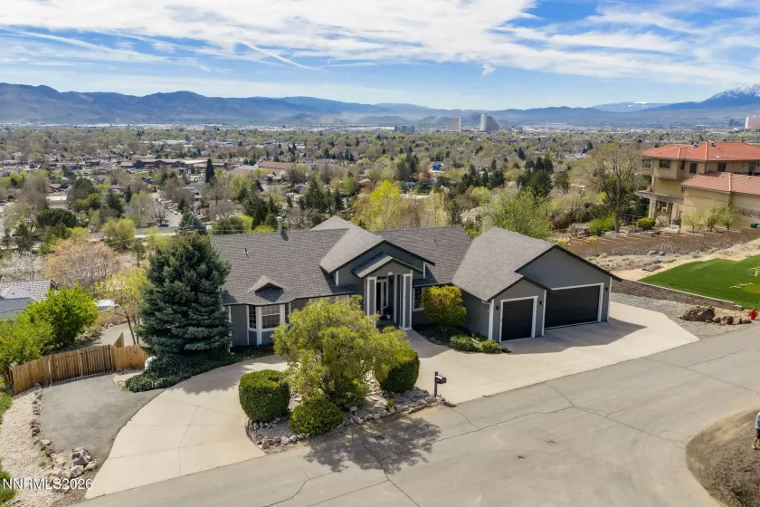 5520 High Rock, Sparks, Nevada 89431, 5 Bedrooms Bedrooms, ,3 BathroomsBathrooms,Residential,Residential,High Rock,260003672