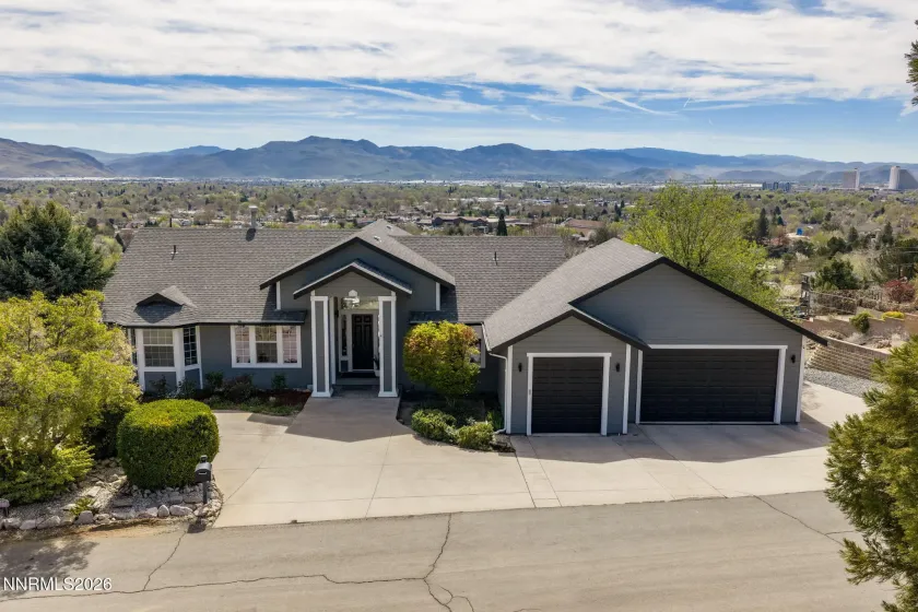 5520 High Rock, Sparks, Nevada 89431, 5 Bedrooms Bedrooms, ,3 BathroomsBathrooms,Residential,Residential,High Rock,260003672