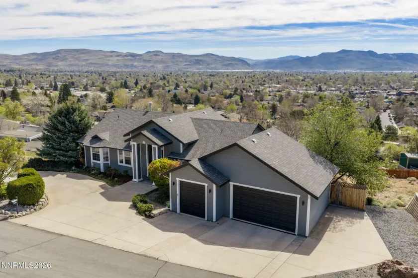 5520 High Rock, Sparks, Nevada 89431, 5 Bedrooms Bedrooms, ,3 BathroomsBathrooms,Residential,Residential,High Rock,260003672