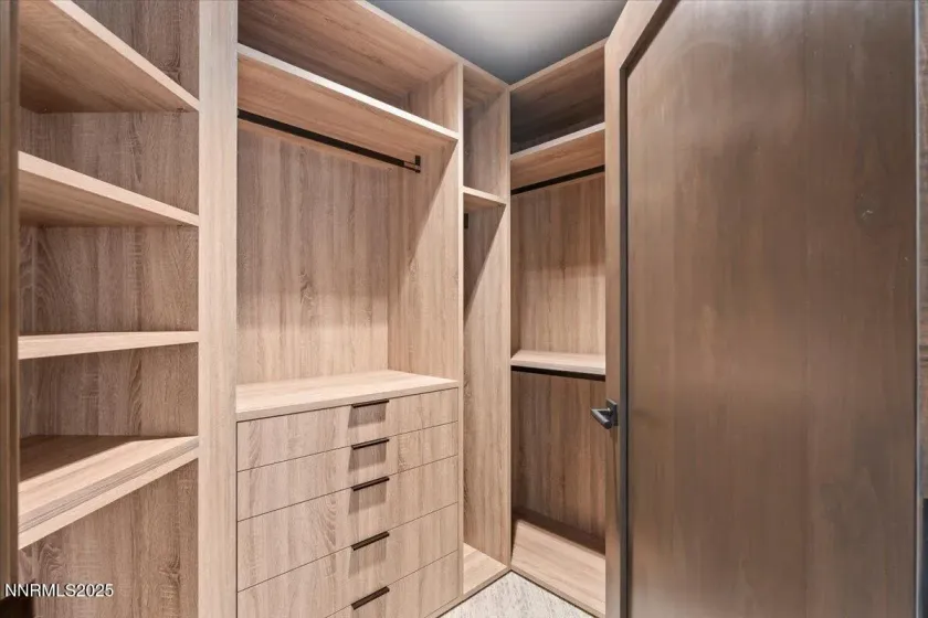 36 Beach Club, Stateline, Nevada 89449, 4 Bedrooms Bedrooms, ,4 BathroomsBathrooms,Residential,Residential,Beach Club,250058092