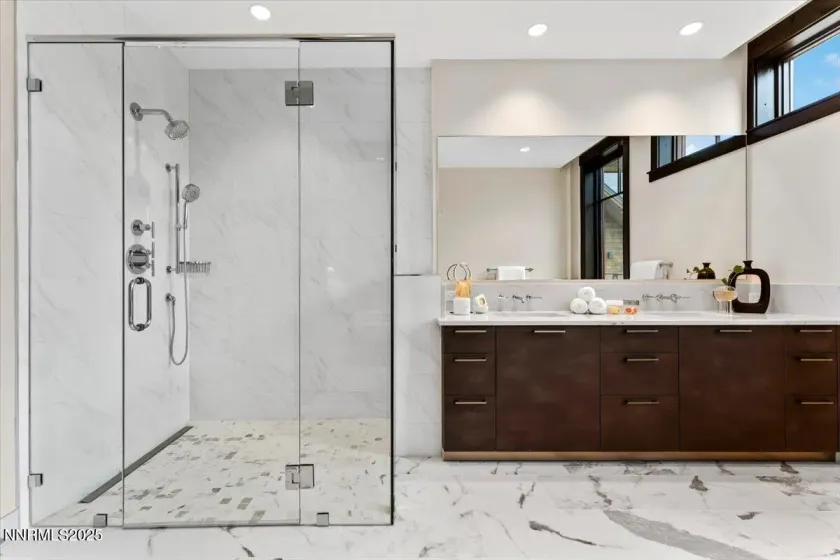 36 Beach Club, Stateline, Nevada 89449, 4 Bedrooms Bedrooms, ,4 BathroomsBathrooms,Residential,Residential,Beach Club,250058092