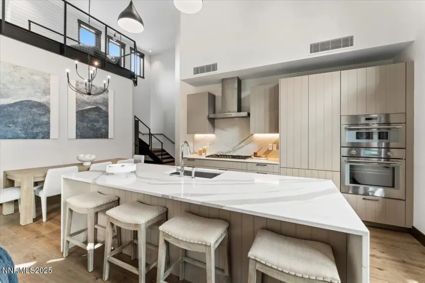 36 Beach Club, Stateline, Nevada 89449, 4 Bedrooms Bedrooms, ,4 BathroomsBathrooms,Residential,Residential,Beach Club,250058092