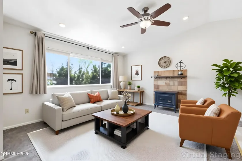 1336 Honeybee, Gardnerville, Nevada 89460, 3 Bedrooms Bedrooms, ,2 BathroomsBathrooms,Residential,Residential,Honeybee,260003676