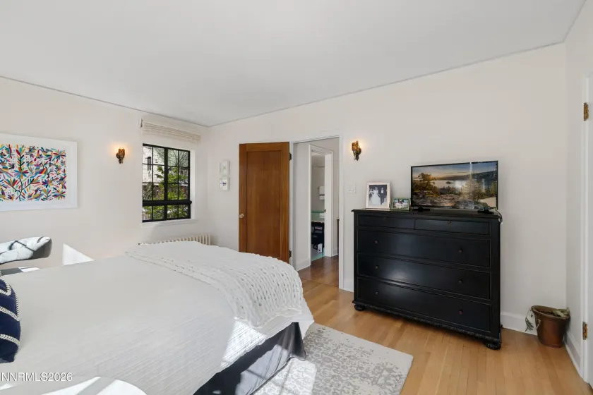 581 Ridge, Reno, Nevada 89501, 4 Bedrooms Bedrooms, ,3 BathroomsBathrooms,Residential,Residential,Ridge,260003678