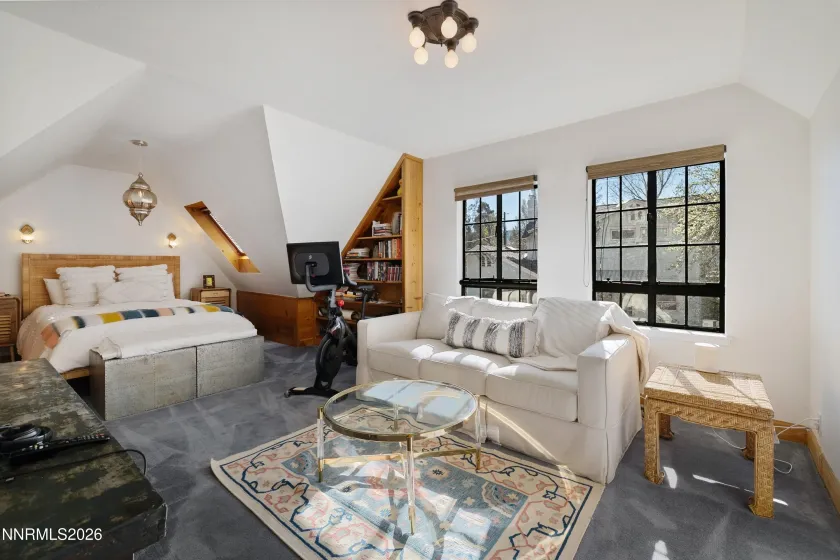 581 Ridge, Reno, Nevada 89501, 4 Bedrooms Bedrooms, ,3 BathroomsBathrooms,Residential,Residential,Ridge,260003678