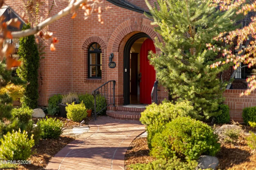 581 Ridge, Reno, Nevada 89501, 4 Bedrooms Bedrooms, ,3 BathroomsBathrooms,Residential,Residential,Ridge,260003678