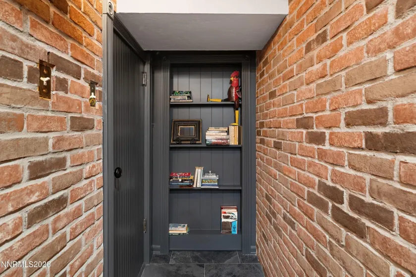 581 Ridge, Reno, Nevada 89501, 4 Bedrooms Bedrooms, ,3 BathroomsBathrooms,Residential,Residential,Ridge,260003678