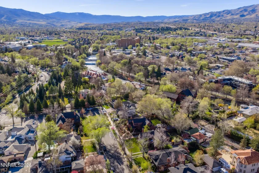 581 Ridge, Reno, Nevada 89501, 4 Bedrooms Bedrooms, ,3 BathroomsBathrooms,Residential,Residential,Ridge,260003678