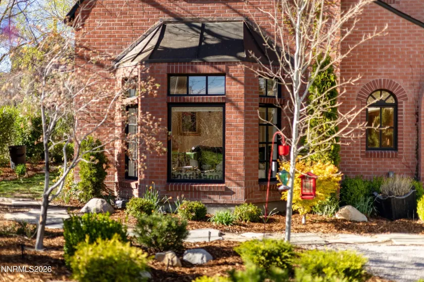 581 Ridge, Reno, Nevada 89501, 4 Bedrooms Bedrooms, ,3 BathroomsBathrooms,Residential,Residential,Ridge,260003678