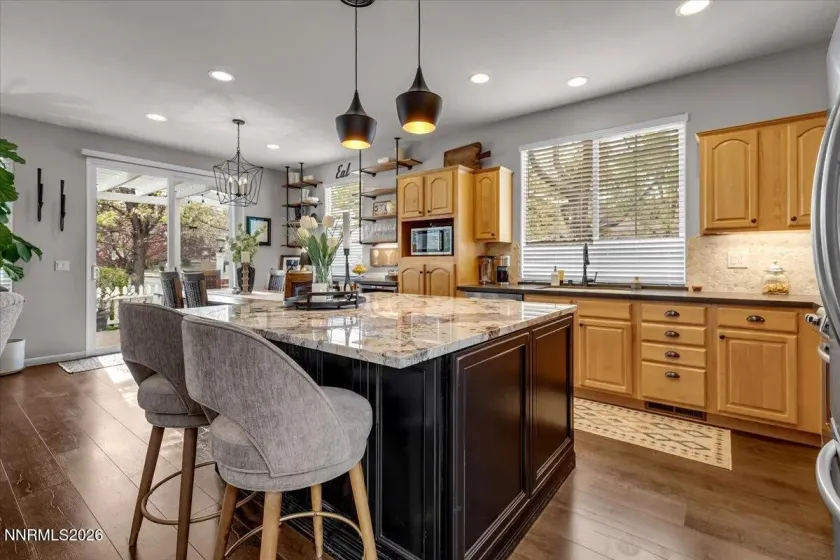 1045 Greenwich, Reno, Nevada 89519, 3 Bedrooms Bedrooms, ,3 BathroomsBathrooms,Residential,Residential,Greenwich,260003685