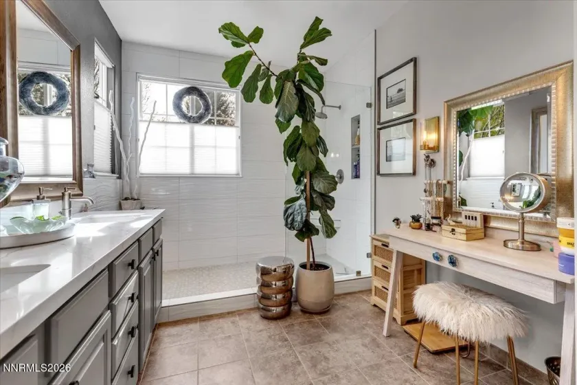 1045 Greenwich, Reno, Nevada 89519, 3 Bedrooms Bedrooms, ,3 BathroomsBathrooms,Residential,Residential,Greenwich,260003685