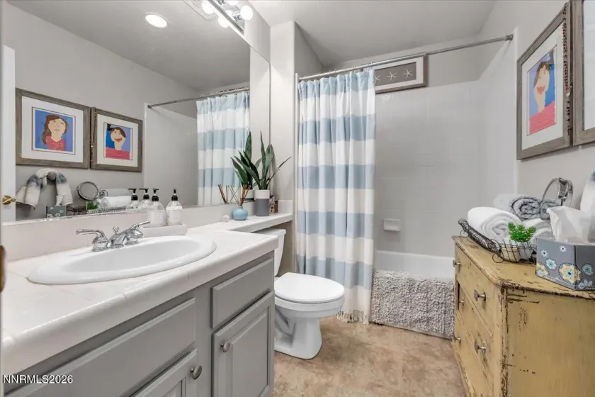 1045 Greenwich, Reno, Nevada 89519, 3 Bedrooms Bedrooms, ,3 BathroomsBathrooms,Residential,Residential,Greenwich,260003685