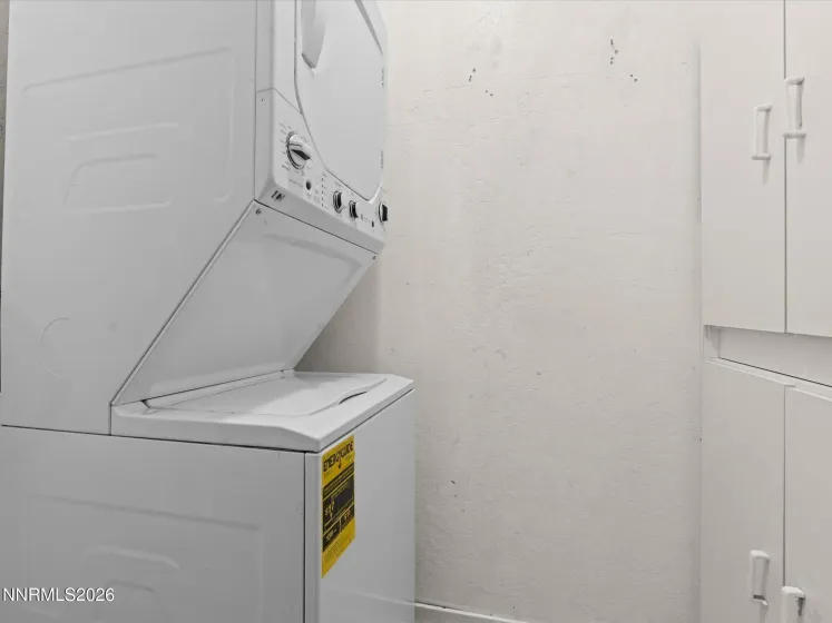 2845 Idlewilld Dr, Reno, Nevada 89509, 2 Bedrooms Bedrooms, ,2 BathroomsBathrooms,Residential,Residential,Idlewilld Dr,260003689