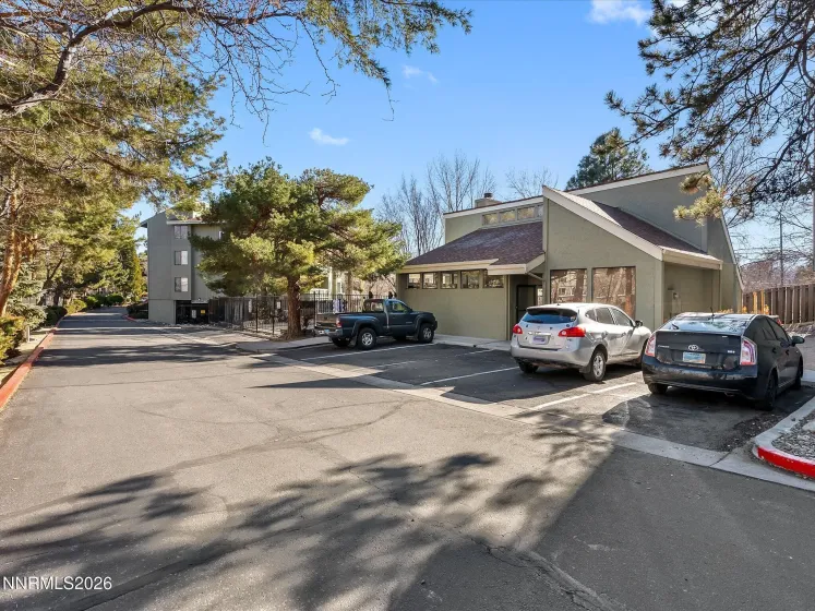 2845 Idlewilld Dr, Reno, Nevada 89509, 2 Bedrooms Bedrooms, ,2 BathroomsBathrooms,Residential,Residential,Idlewilld Dr,260003689