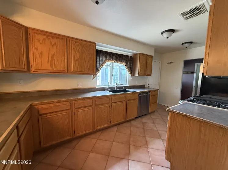 11300 Wagon Ho, Reno, Nevada 89508, 3 Bedrooms Bedrooms, ,3 BathroomsBathrooms,Residential,Residential,Wagon Ho,260003688