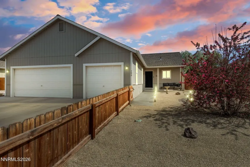 794 Karry, Fallon, Nevada 89406, 3 Bedrooms Bedrooms, ,2 BathroomsBathrooms,Residential,Residential,Karry,260003656