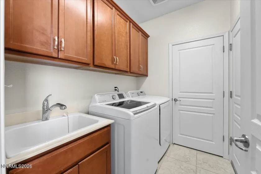 1165 Sugar Creek, Reno, Nevada 89523, 2 Bedrooms Bedrooms, ,2 BathroomsBathrooms,Residential,Residential,Sugar Creek,260003696