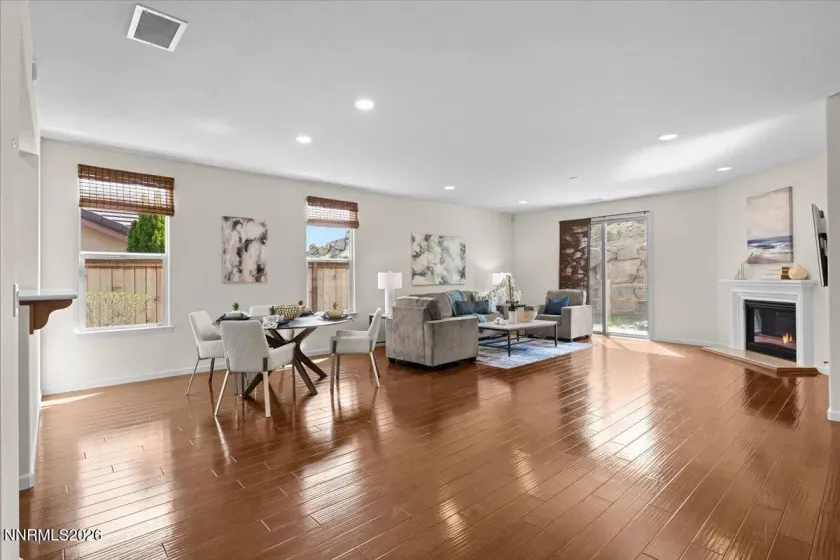 1165 Sugar Creek, Reno, Nevada 89523, 2 Bedrooms Bedrooms, ,2 BathroomsBathrooms,Residential,Residential,Sugar Creek,260003696