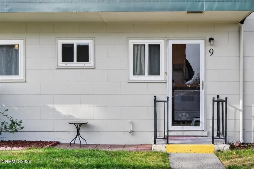 1945 4th, Sparks, Nevada 89431, 2 Bedrooms Bedrooms, ,1 BathroomBathrooms,Residential,Residential,4th,260003697