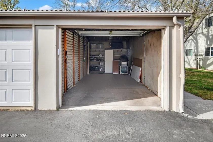 1945 4th, Sparks, Nevada 89431, 2 Bedrooms Bedrooms, ,1 BathroomBathrooms,Residential,Residential,4th,260003697