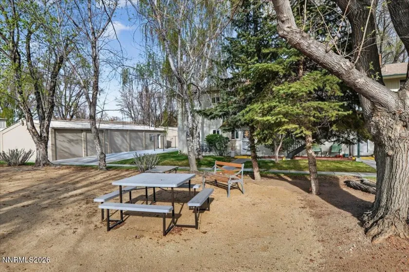 1945 4th, Sparks, Nevada 89431, 2 Bedrooms Bedrooms, ,1 BathroomBathrooms,Residential,Residential,4th,260003697